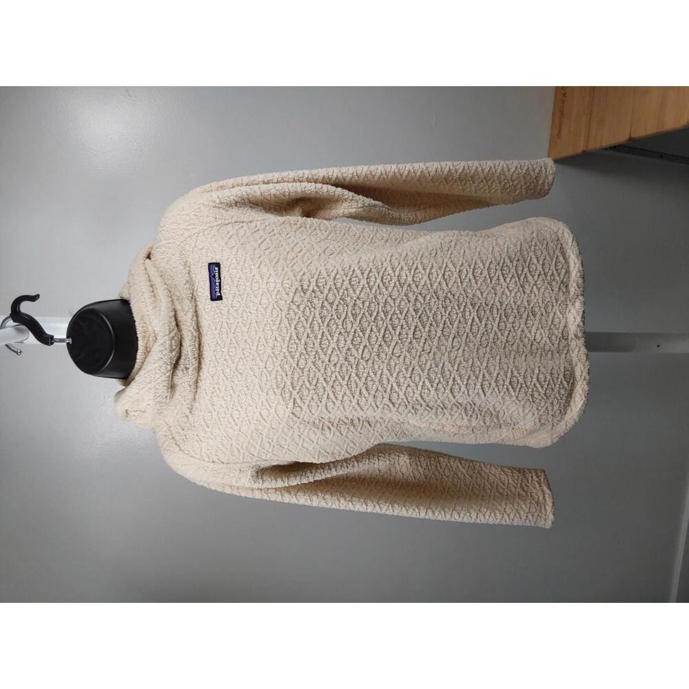 Patagonia Cream Textured Women's Jacket